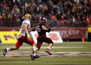 开云平台-北京鸭本土球员逐渐挑起进攻重担，北京鸭男篮新logo